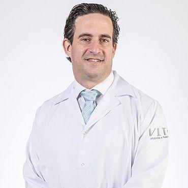 Dr. Márcio de Farias Freitas